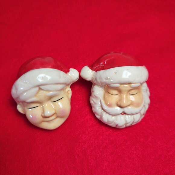Santa Head Salt and Pepper Shakers Christmas Mrs Santa and Santa - Picture 9 of 13